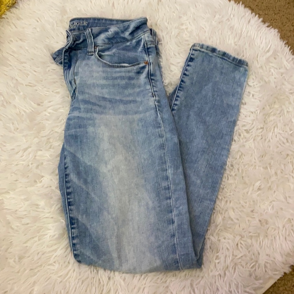 american eagle jeans!